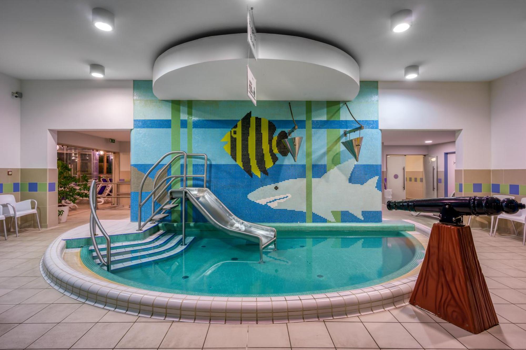Отель Ensana Thermal Aqua